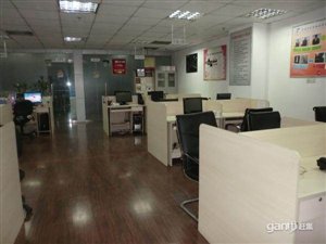 江东华宏国际新装修4个月的办公楼出租,非中介