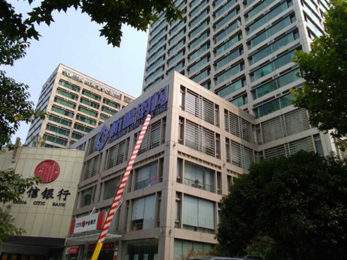 上城区瑞丰国际大厦 精装办公写字楼 可办执照 解除异常