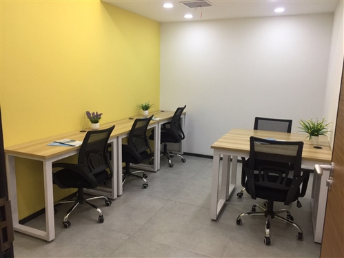 新天地即可注册公司的小型办公室2至10人间招租
