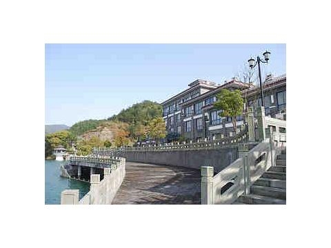 杭州市淳安县新安东路沿千岛湖半岛会所出售